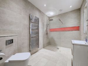 Photo 7- click for photo gallery